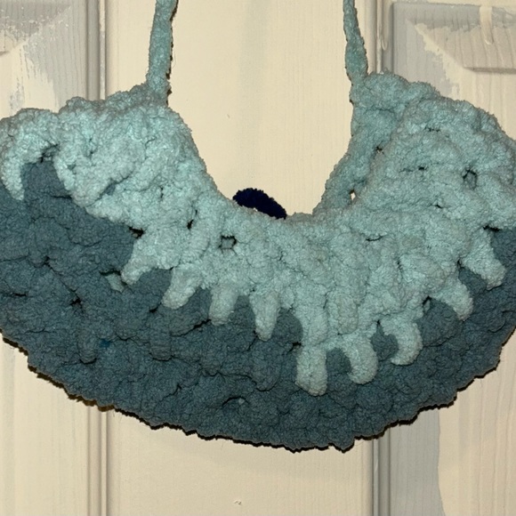 HANDMADE Crochet Bag 🌸 - Picture 4 of 7